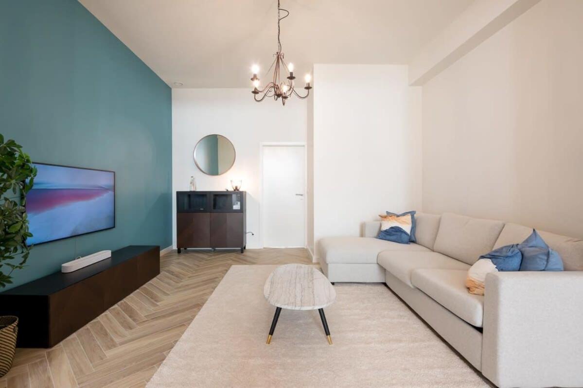 Beautiful Renovated Apartment In An Authentic Building Остенде Екстер'єр фото